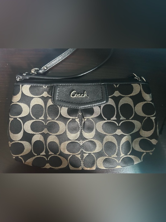 Coach Handbags - Authentic Coach Y2K Signature Jacquard Wristlet Black & Tan